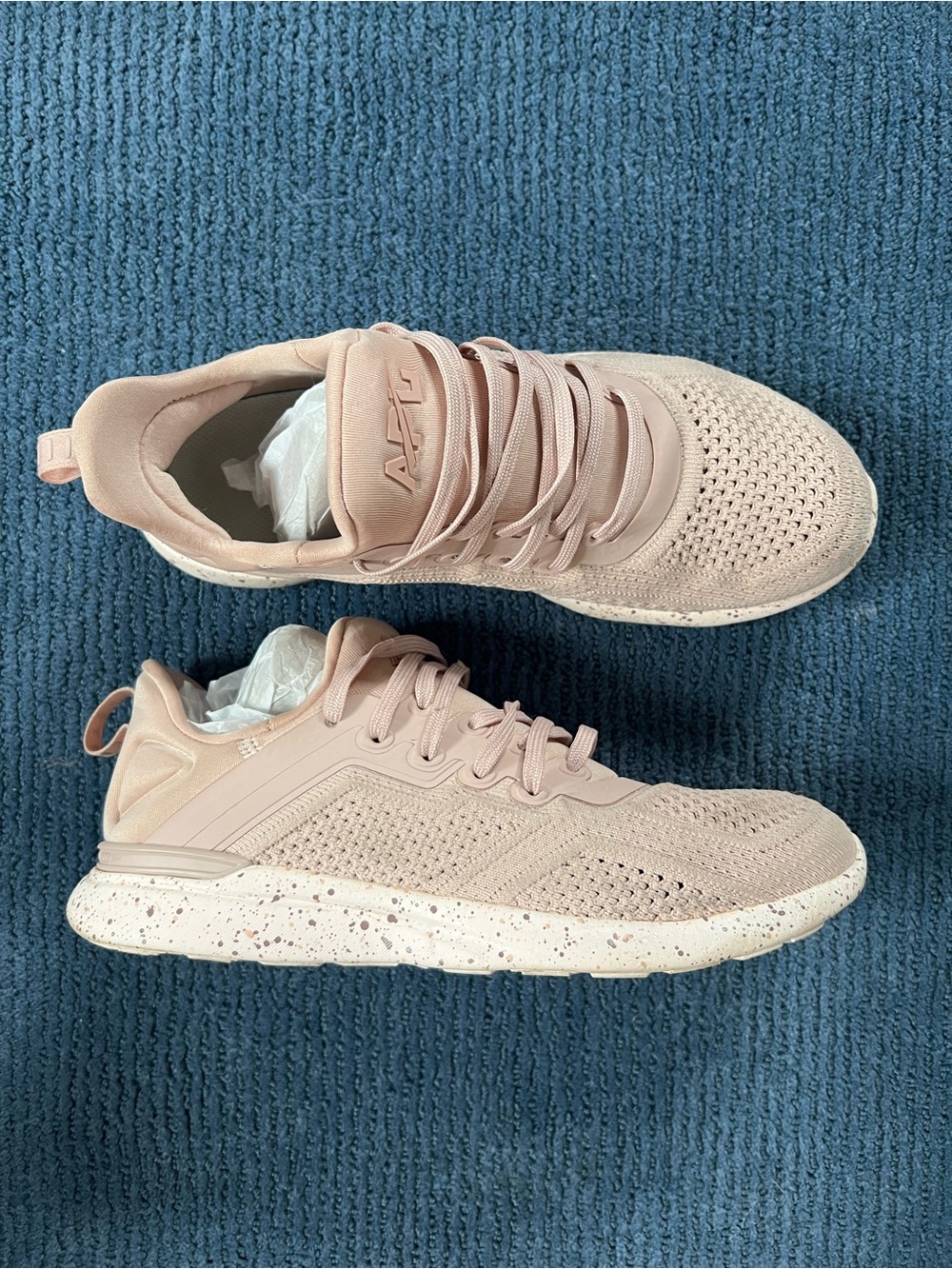 APL Women’s Techloom Tracer Knit Sneakers in Rose Dust/Creme/Speckle